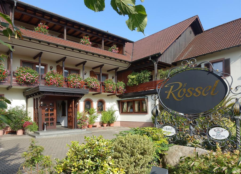 Gasthaus Zum Roessel Lichtenau Scherzheim ภายนอก รูปภาพ