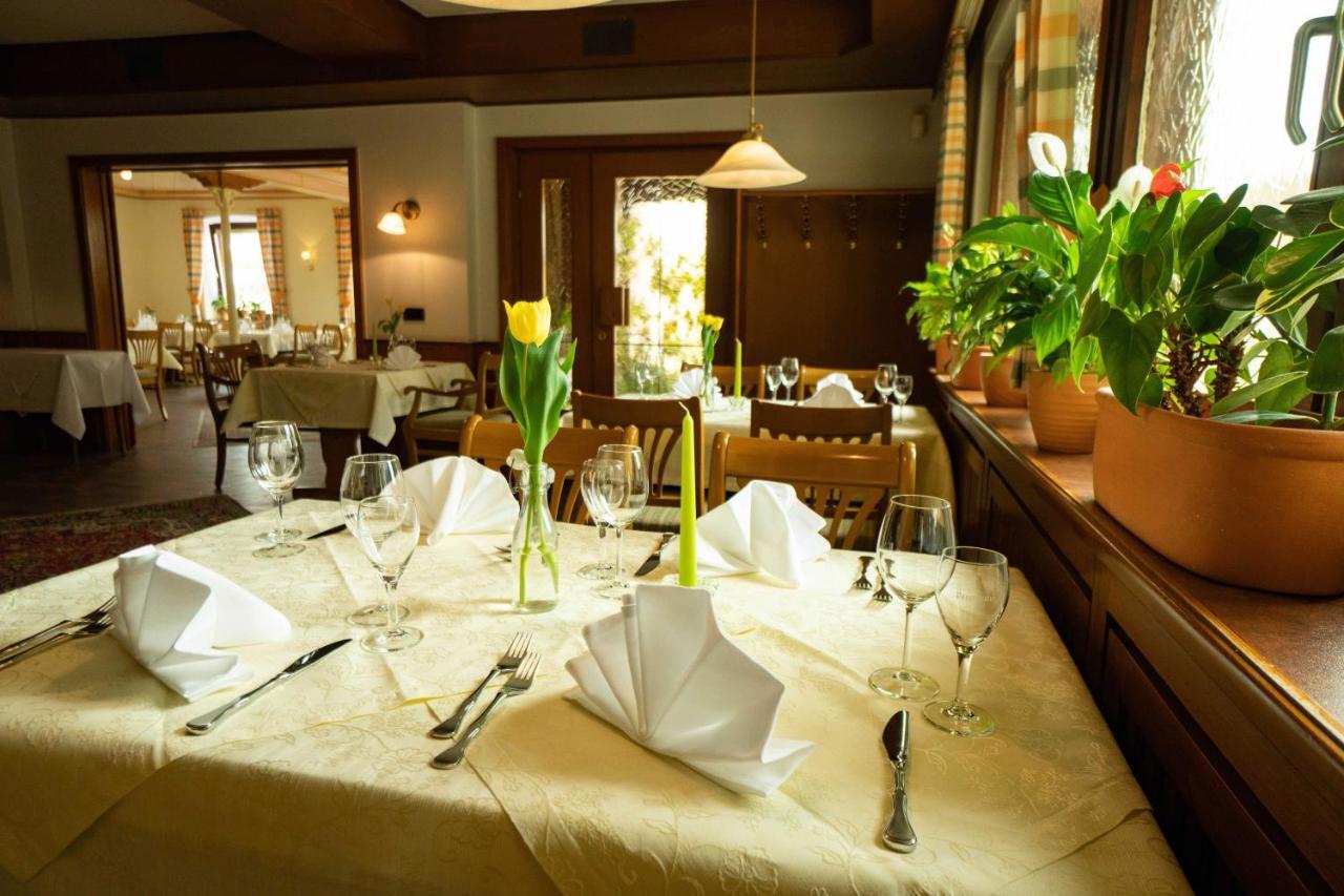 Gasthaus Zum Roessel Lichtenau Scherzheim ภายนอก รูปภาพ
