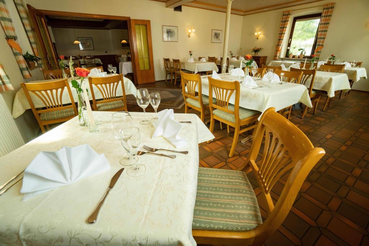 Gasthaus Zum Roessel Lichtenau Scherzheim ภายนอก รูปภาพ