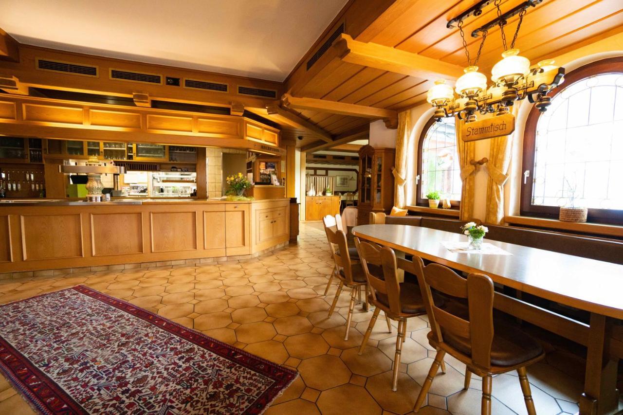 Gasthaus Zum Roessel Lichtenau Scherzheim ภายนอก รูปภาพ