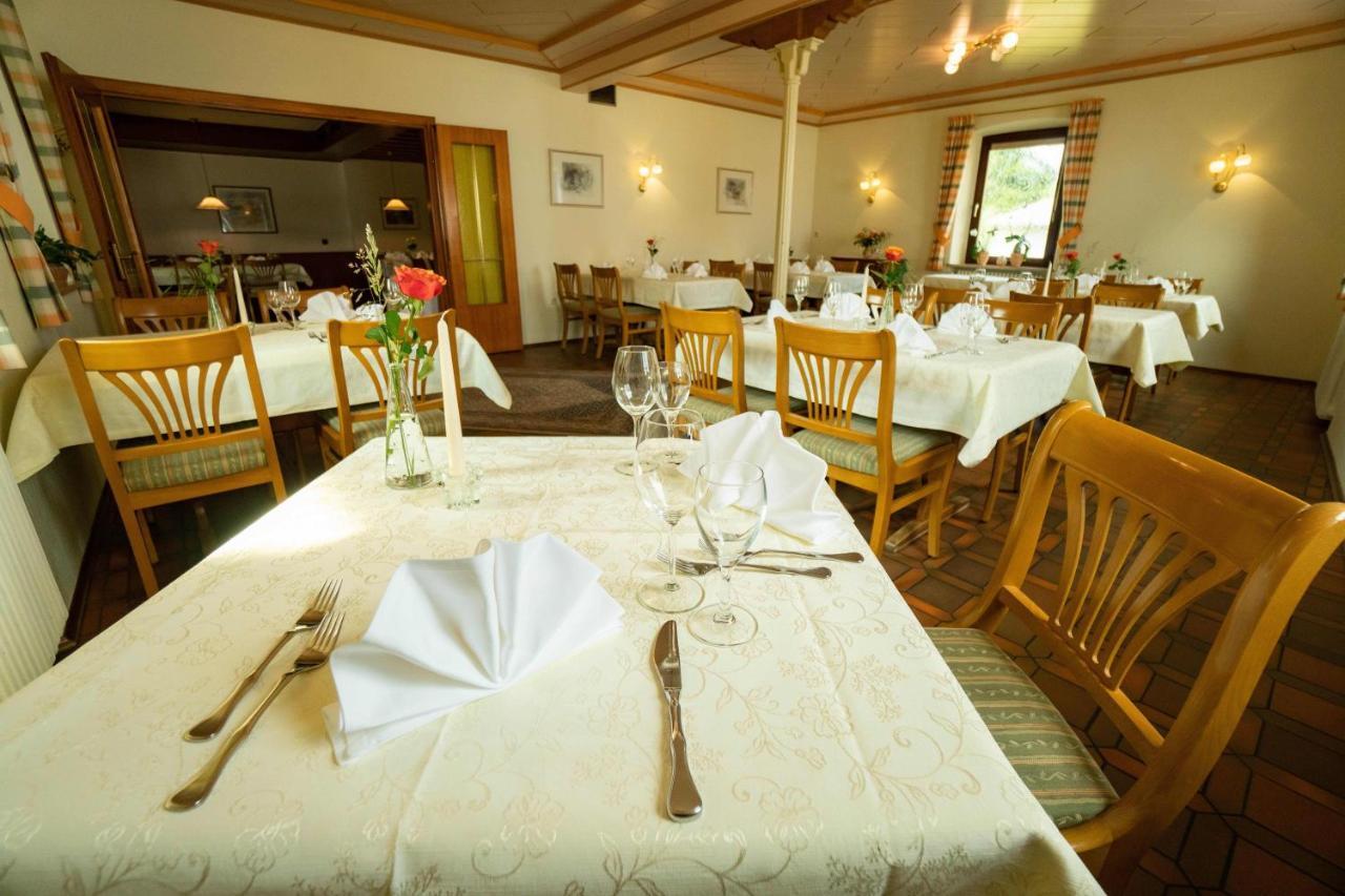 Gasthaus Zum Roessel Lichtenau Scherzheim ภายนอก รูปภาพ